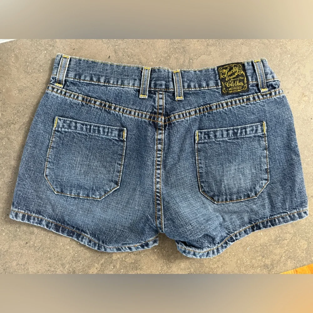 Vintage Lucky Brand Jean Shorts Sz 25/0 - Picture 4 of 5